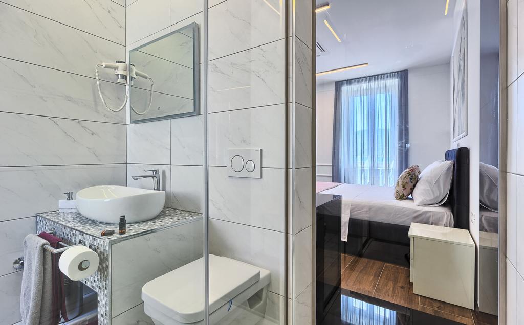 Mincheta - Luxury Rooms Primosten Bagian luar foto